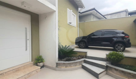 Sobrado à venda com 4 quartos, sendo 2 suítes,  em Tucuruvi, São Paulo, SP