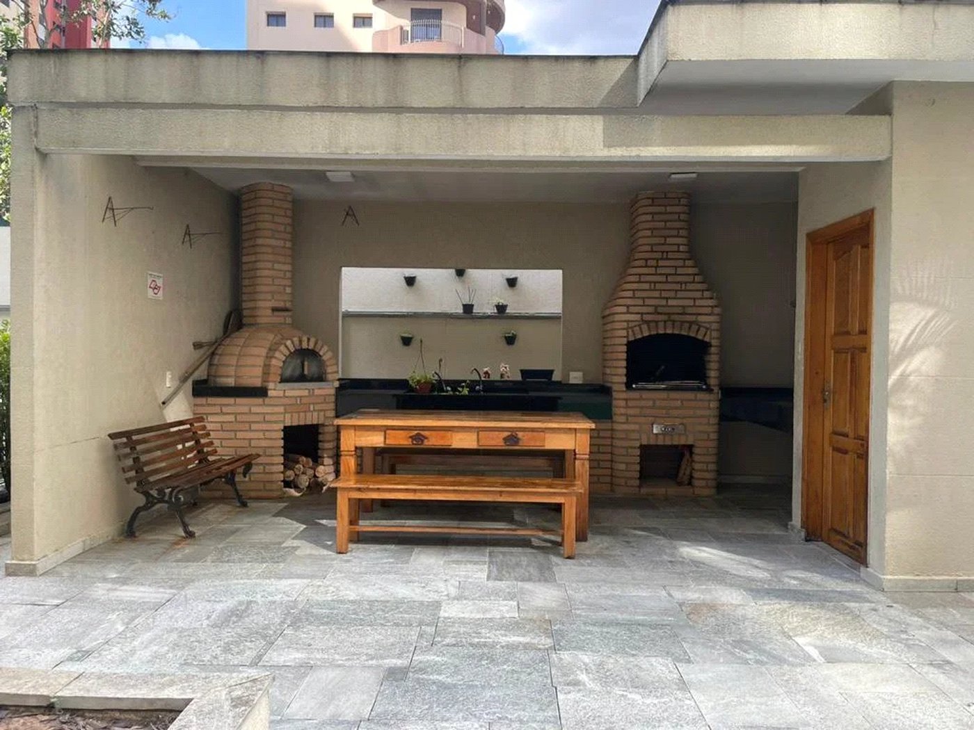Apartamento à venda com 3 quartos, sendo 1 suíte, em Vila Andrade, São Paulo, SP