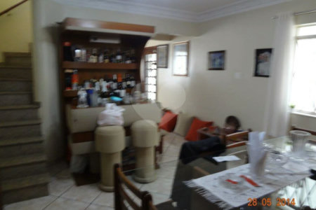 Sobrado à venda com 5 quartos, sendo 1 suíte, em Santana, São Paulo, SP