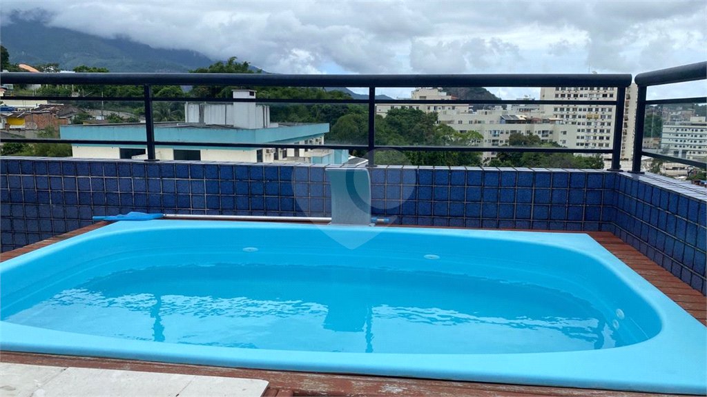 Duplex à venda com 2 quartos, sendo 1 suíte, em Pechincha, Rio de Janeiro, RJ