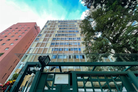 Apartamento à venda ou para alugar com 2 suítes em Cerqueira César, São Paulo, SP