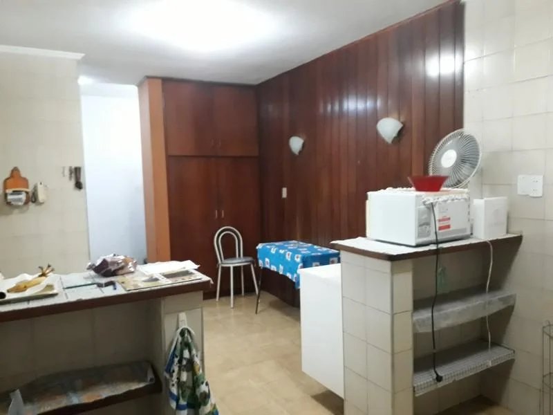 Sobrado à venda com 4 quartos em Brooklin Paulista, São Paulo, SP