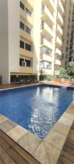 Apartamento à venda com 3 quartos, sendo 1 suíte, em Pinheiros, São Paulo, SP