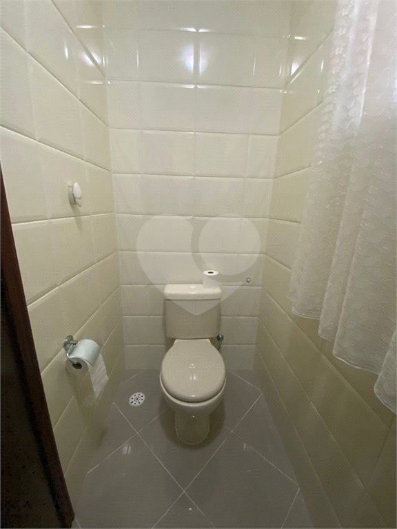 Casa Térrea à venda com 4 quartos, sendo 1 suíte,  em Vila Oliveira, Mogi das Cruzes, SP