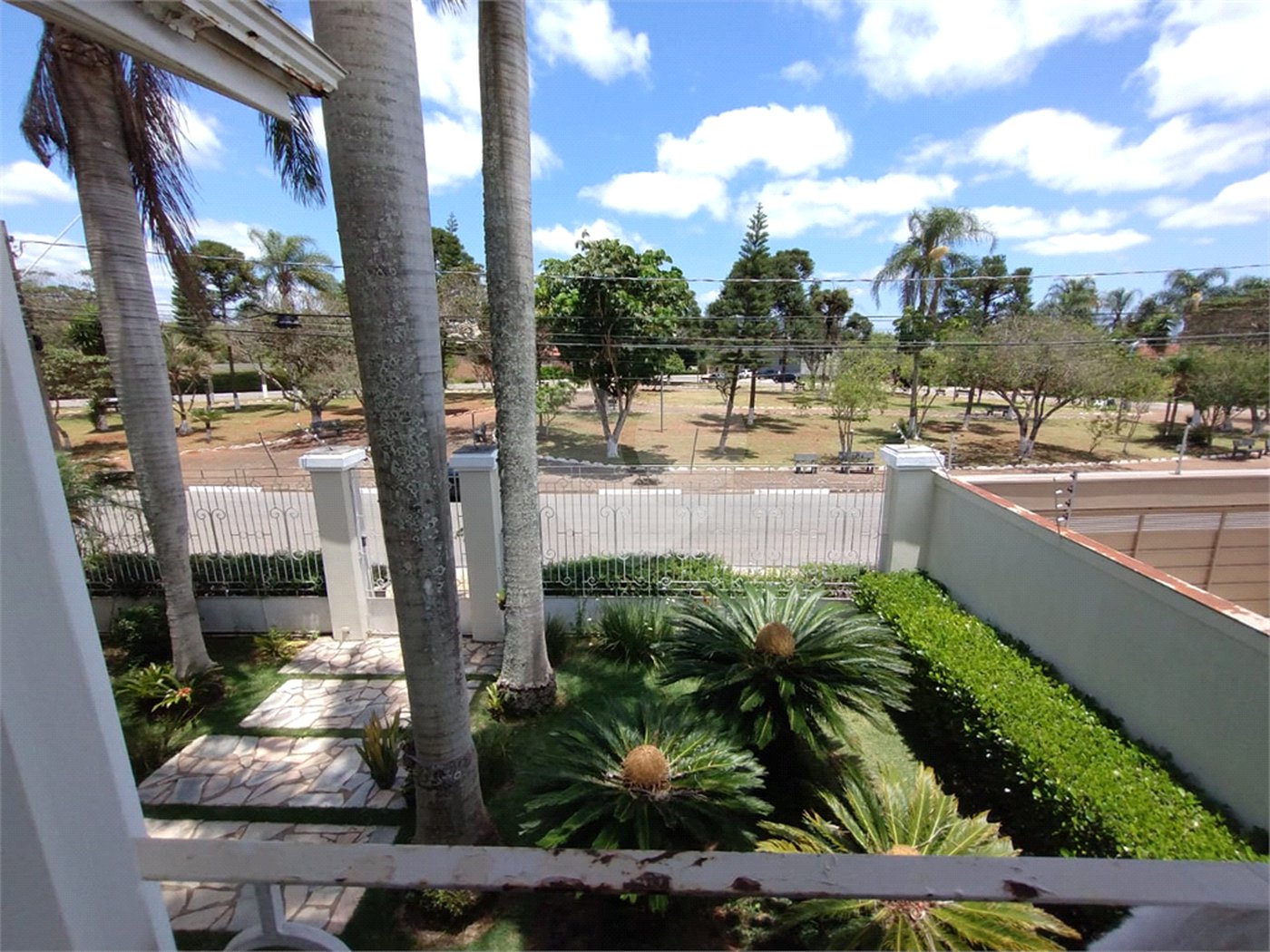 Casa à venda com 5 suítes em Jardim Colombo, Itapetininga, SP