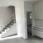 Casa de Vila à venda com 2 quartos em Jardim São Felipe, Atibaia, SP