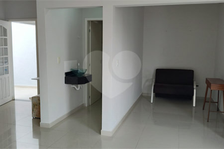 Casa Térrea à venda com 3 quartos, sendo 2 suítes, em Jardim Jaraguá, Atibaia, SP