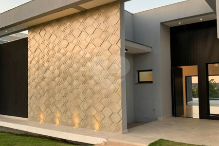 Casa à venda com 3 suítes no condomínio Village Ipanema I, Araçoiaba da Serra - SP