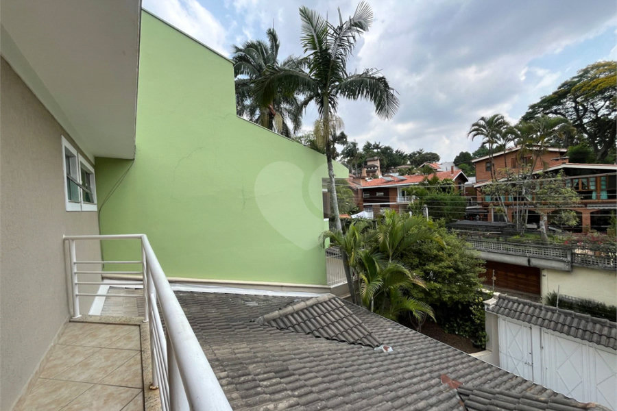 Sobrado à venda com 4 suítes em Jardim Floresta, São Paulo, SP