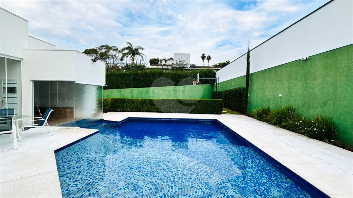 Casa à venda com 4 suítes no condomínio Dos Lagos, Itupeva - SP
