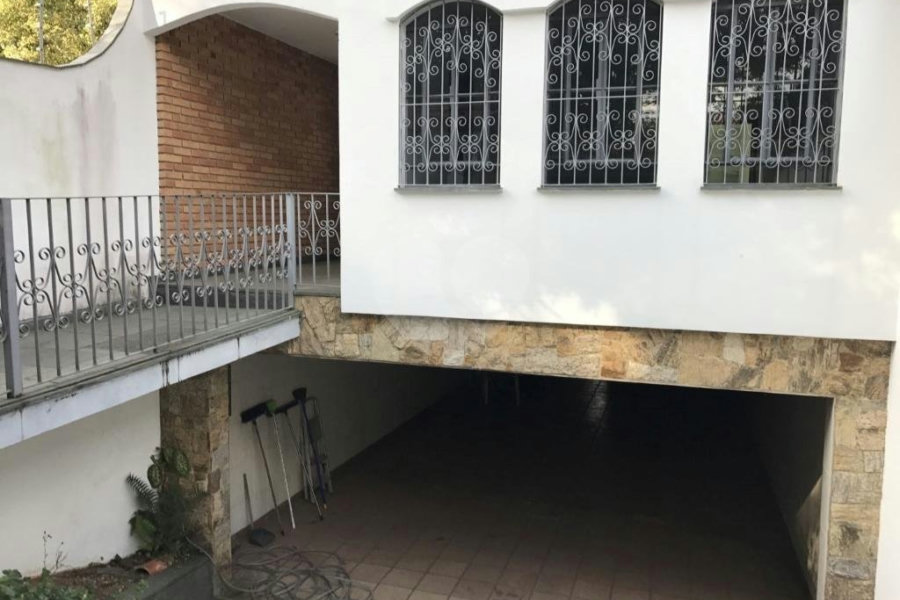 Casa à venda com 3 quartos, sendo 1 suíte,  em Vila Irmãos Arnoni, São Paulo, SP