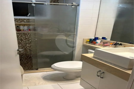 Apartamento à venda com 2 suítes em Jardim Arpoador, São Paulo, SP