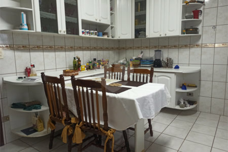 Casa à venda com 3 quartos, sendo 1 suíte, em Vila Esperia Ou Giglio, Atibaia, SP