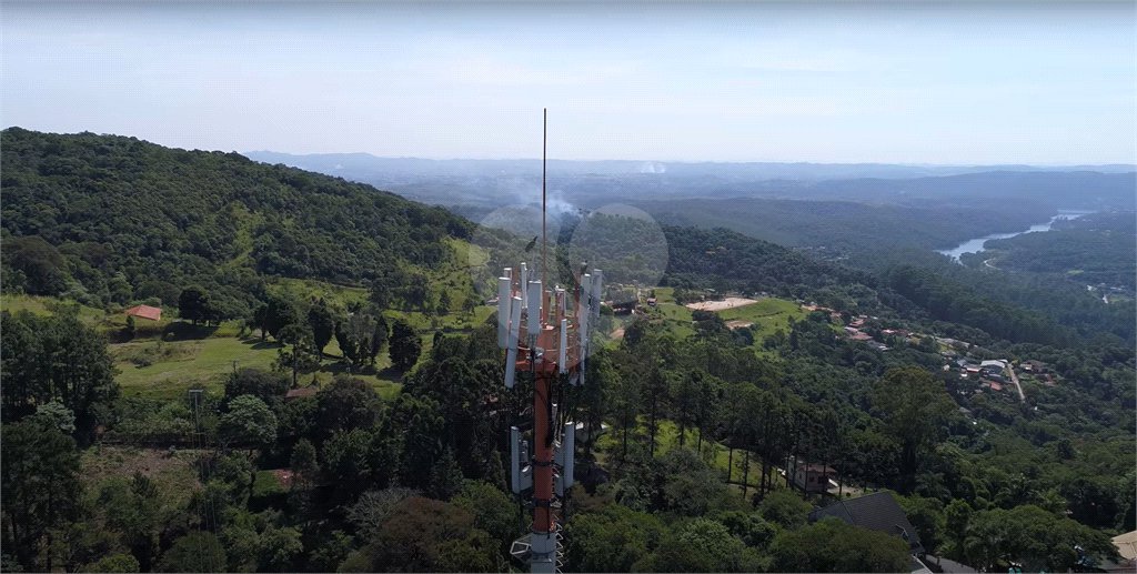 Terreno à venda no condomínio Alpes da Cantareira, Mairiporã - SP