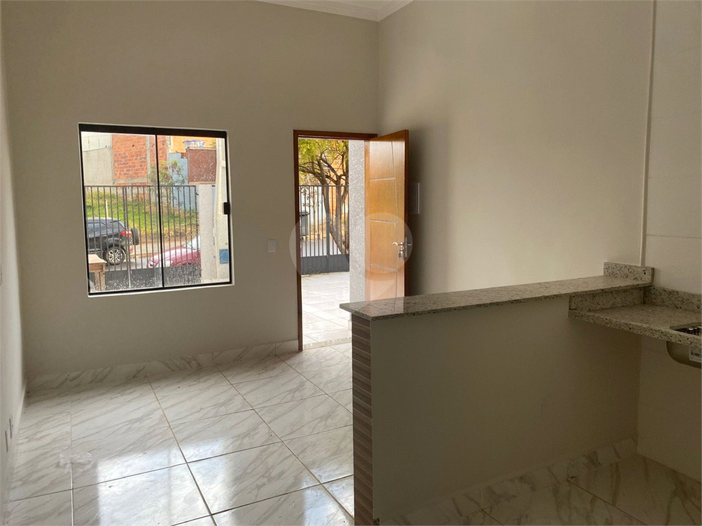 Casa de Vila à venda com 2 quartos em Jardim Santa Marta, Sorocaba, SP
