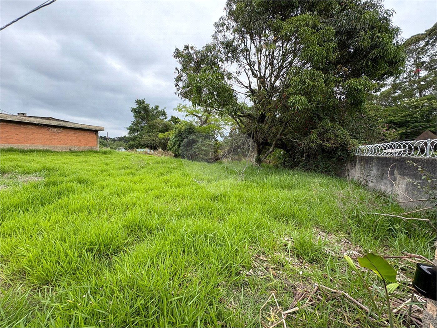 Área de Terra à venda ou para alugar com 2 quartos em Chácaras Reunidas Guaio, Suzano, SP