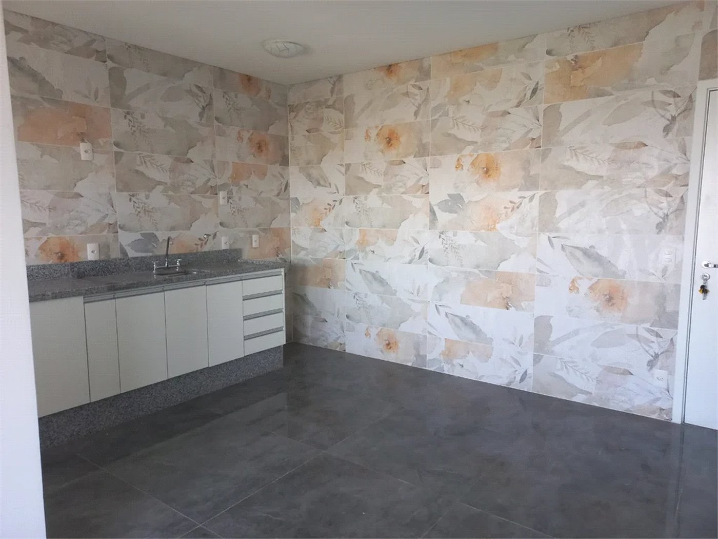 Apartamento à venda com 2 quartos, sendo 1 suíte,  em Butantã, São Paulo, SP