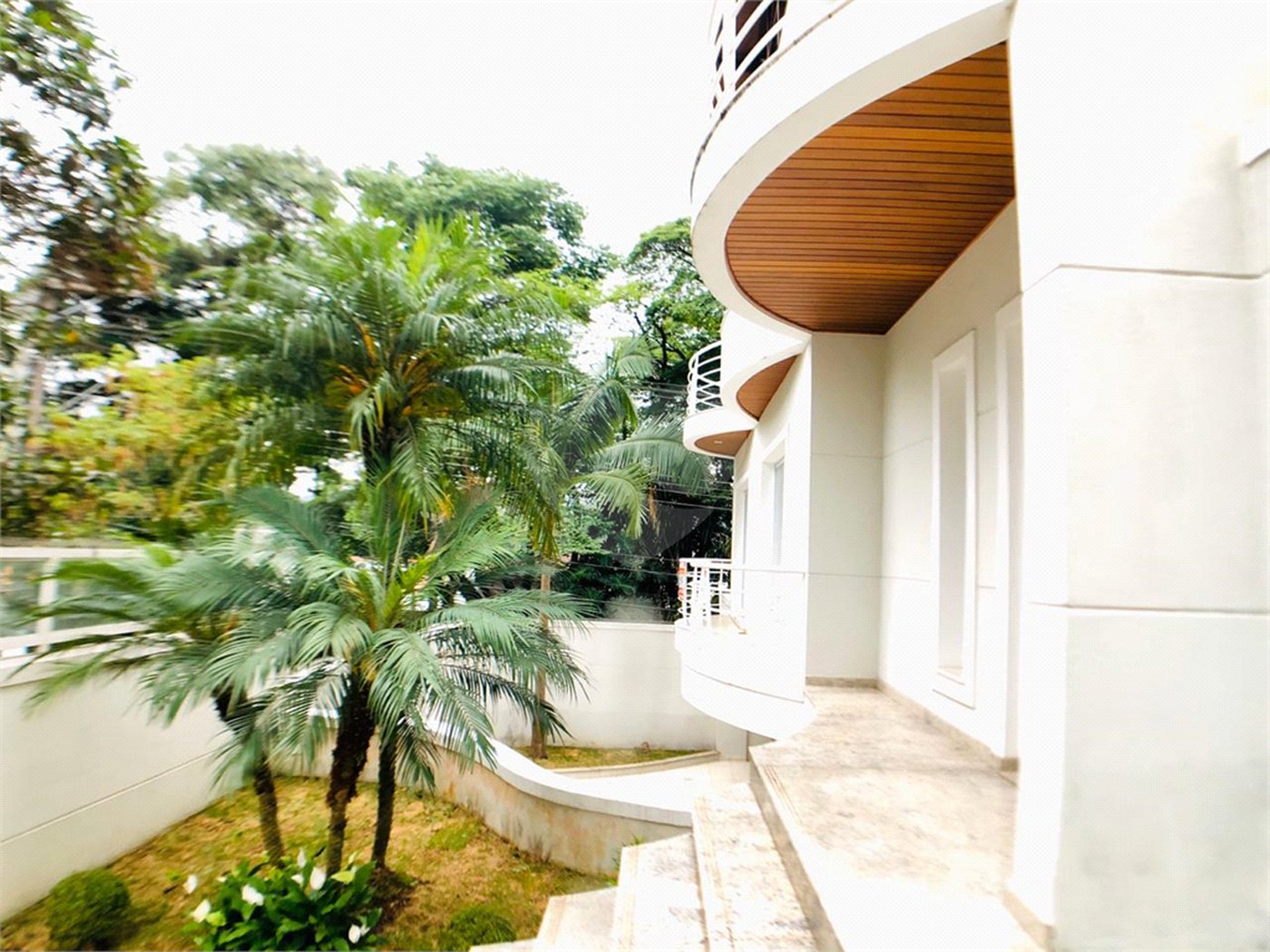 Casa à venda com 3 suítes em Tremembé, São Paulo, SP