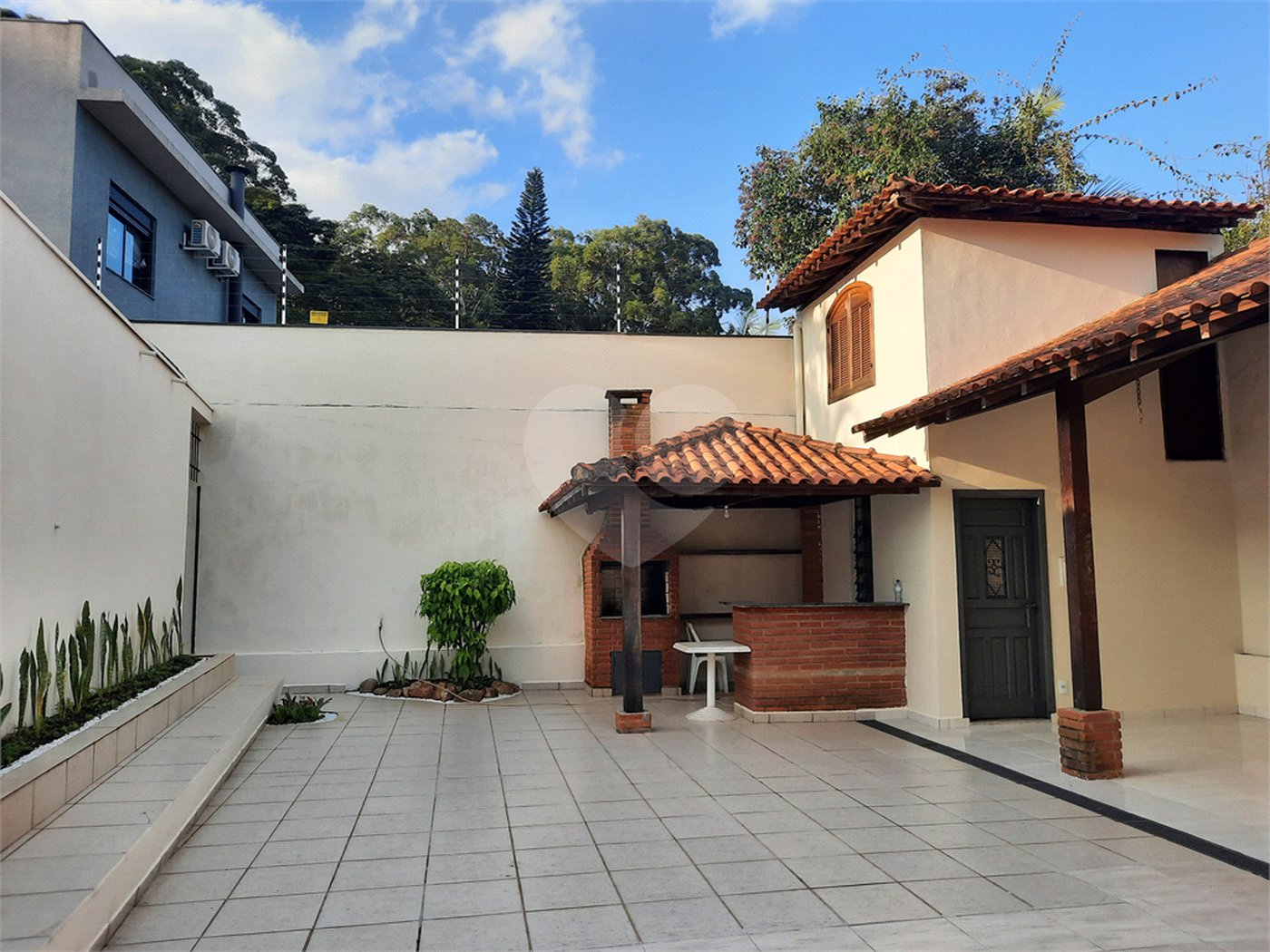 Casa Térrea à venda com 3 quartos, sendo 1 suíte, em Jardim Marajoara, São Paulo, SP