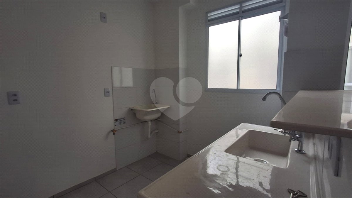 Apartamento à venda com 2 quartos em Vila Guilherme, Votorantim, SP