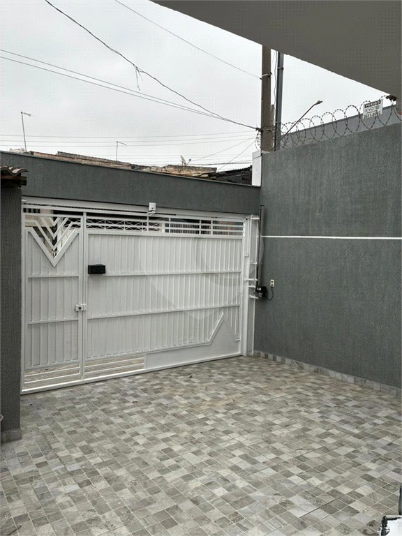 Sobrado à venda com 3 quartos, sendo 1 suíte, em Vila Maricy, Guarulhos, SP
