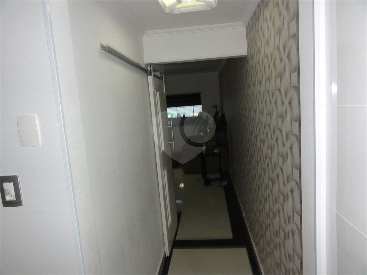 Sobrado à venda com 3 quartos, sendo 1 suíte, em Tremembé, São Paulo, SP