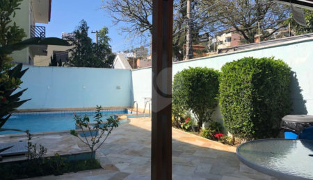 Casa à venda com 3 suítes no condomínio Residencial Jardim França, São Paulo - SP