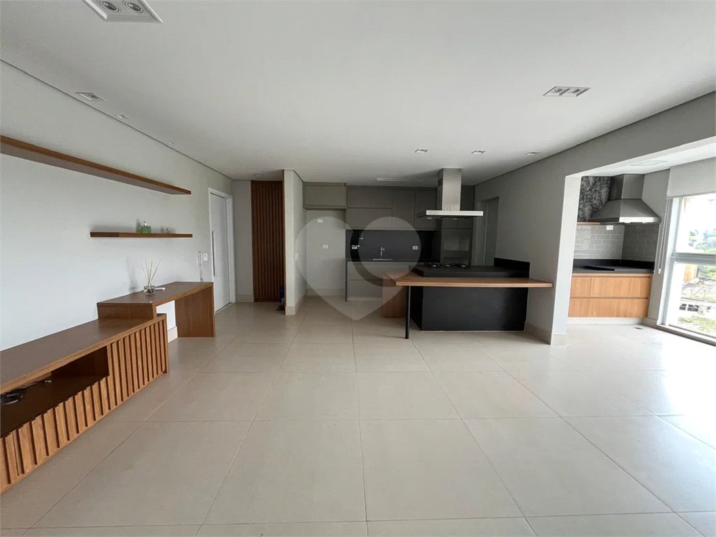 Belo Apartamento com 2 suítes no São Judas em Piracicaba