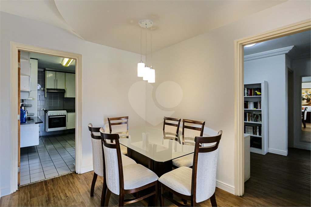 Apartamento à venda com 3 quartos, sendo 1 suíte, em Chácara Santo Antônio, São Paulo, SP