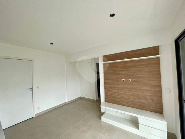 Apartamento para alugar com 2 quartos, sendo 1 suíte,  em Parada Inglesa, São Paulo, SP