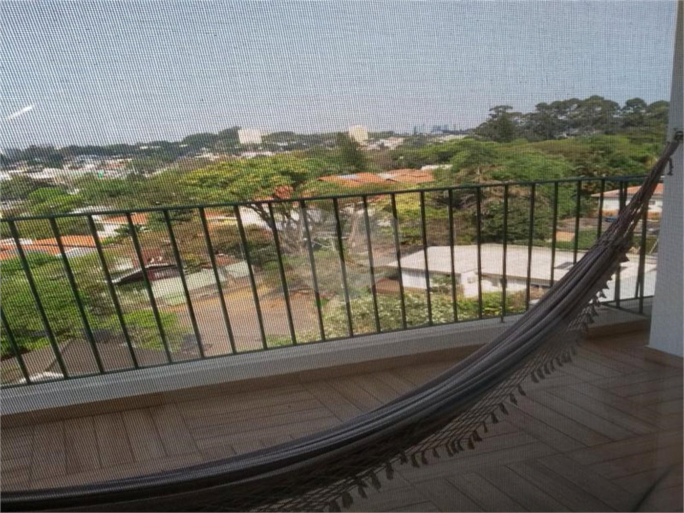 Casa à venda com 5 suítes em Vila Pirajussara, São Paulo, SP