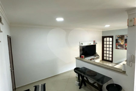 Apartamento à venda com 2 quartos, sendo 1 suíte,  em Paraíso, Santo André, SP