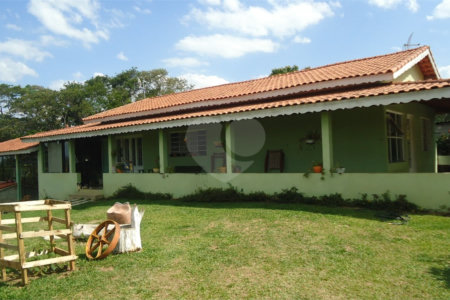 Chácara à venda com 3 quartos, sendo 1 suíte,  em Planalto Verde, São Roque, SP