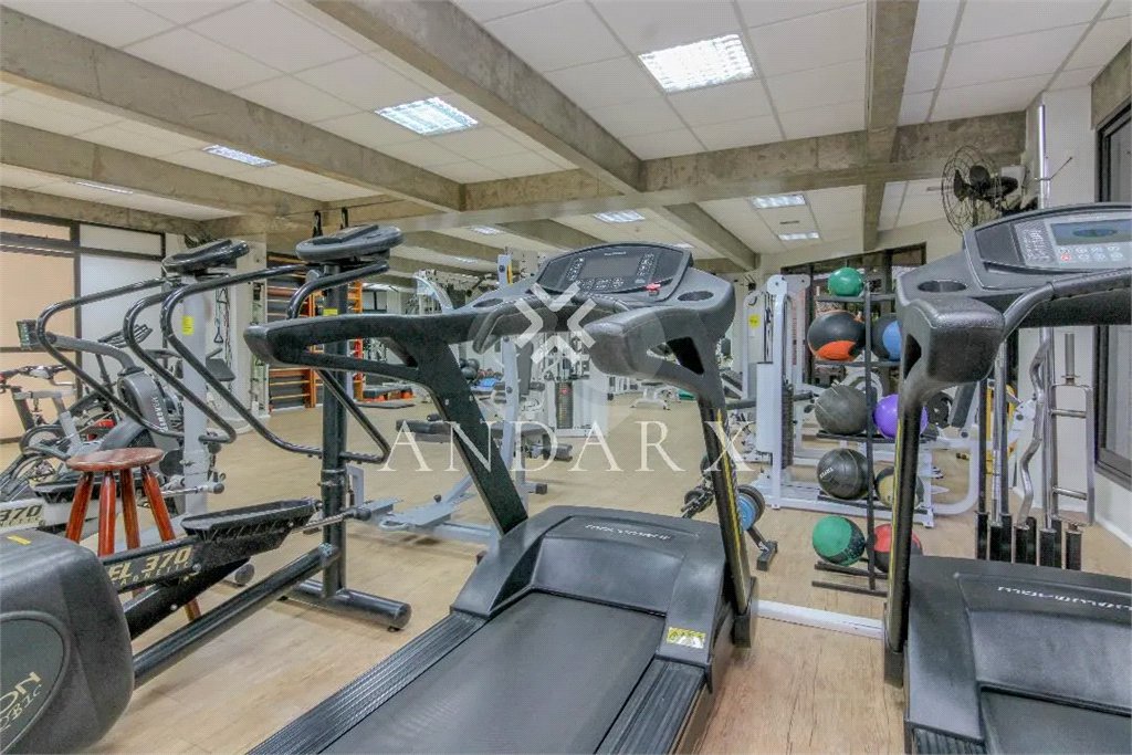Apartamento à venda com 4 quartos, sendo 2 suítes, em Perdizes, São Paulo, SP