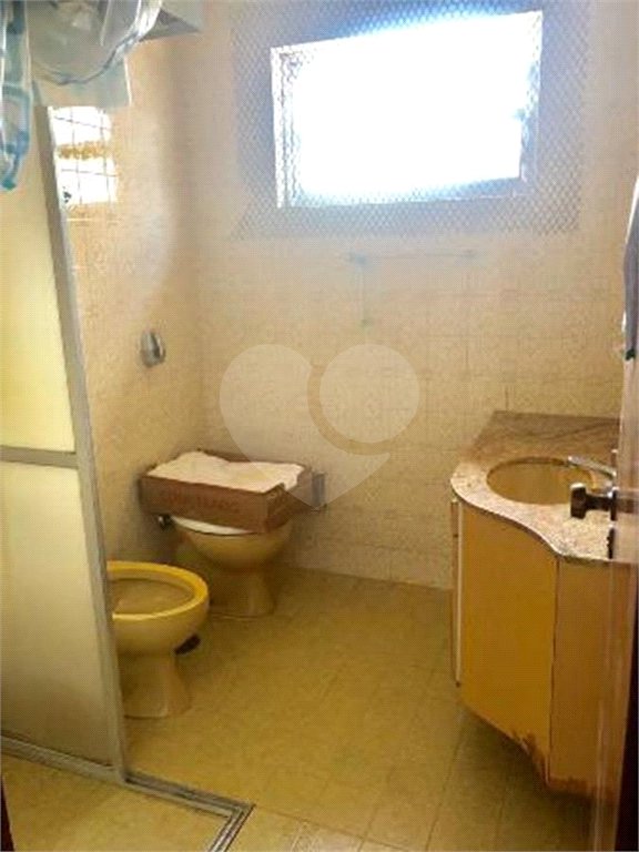 Sobrado à venda ou para alugar com 4 quartos, sendo 1 suíte, em Brooklin Paulista, São Paulo, SP