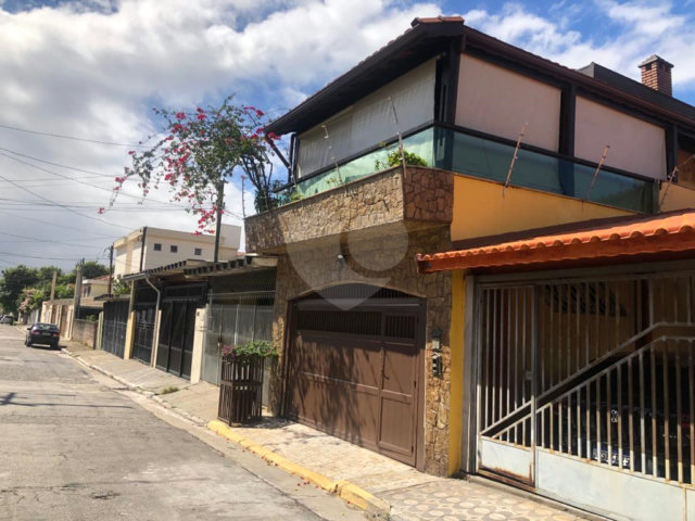 Sobrado à venda com 3 quartos, sendo 2 suítes, em Jaçanã, São Paulo, SP