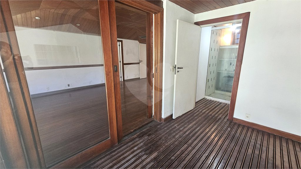 Casa em condomínio à venda com 5 quartos, sendo 3 suítes, em Barra da Tijuca, Rio de Janeiro, RJ
