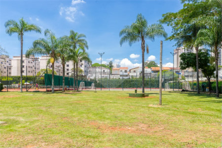 Apartamento à venda com 3 suítes em Alto da Boa Vista, São Paulo, SP