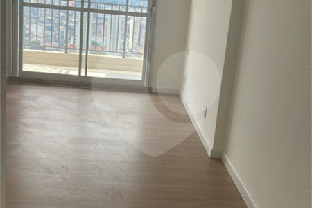 Apartamento à venda com 3 suítes em Brás, São Paulo, SP
