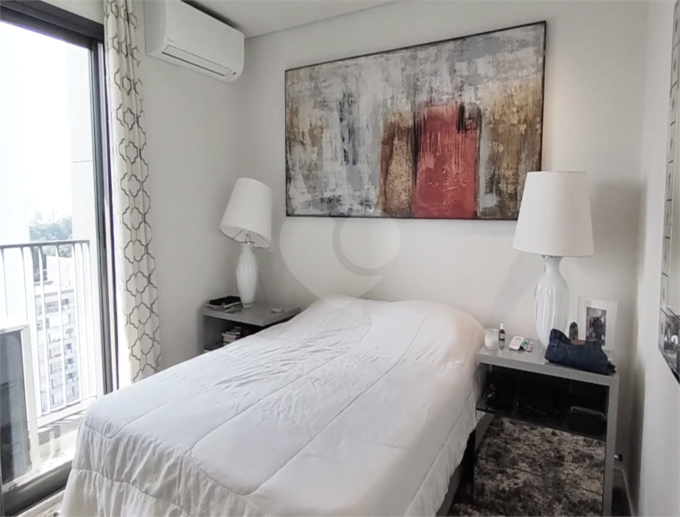 Apartamento à venda com 2 suítes em Pinheiros, São Paulo, SP