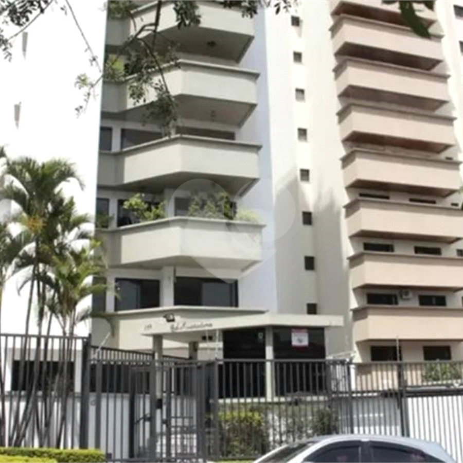 Apartamento à venda com 4 quartos, sendo 1 suíte, em Vila Alexandria, São Paulo, SP