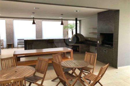 Apartamento à venda com 3 quartos, sendo 1 suíte,  em Jardim Brasil (zona Sul), São Paulo, SP