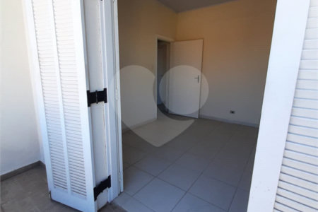 Sobrado à venda com 3 quartos, sendo 1 suíte, em Jardim São Paulo(zona Norte), São Paulo, SP