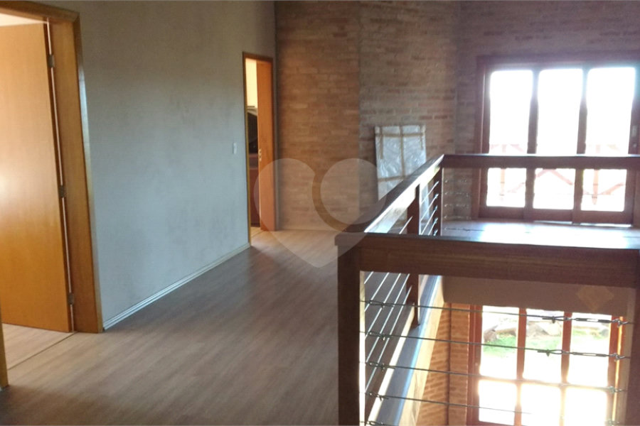 Casa à venda com 4 suítes no condomínio Parque Petrópolis 4 Secção, Mairiporã - SP