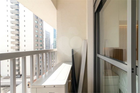 Apartamento à venda com 2 suítes em Santo Amaro, São Paulo, SP