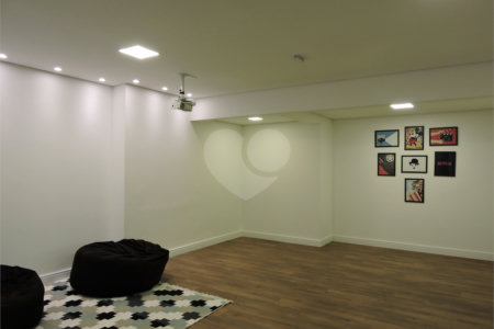 Apartamento à venda com 2 quartos, sendo 1 suíte, em Jardim Nair Maria, Salto, SP