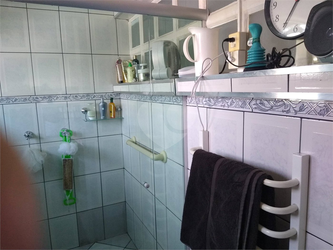 Sobrado à venda com 4 quartos, sendo 3 suítes,  em Vila Monumento, São Paulo, SP