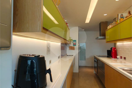 Apartamento para alugar com 1 quarto em Santo Amaro, São Paulo, SP