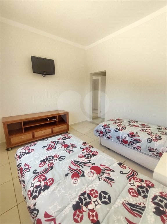 Casa à venda com 3 suítes no condomínio Villaggio Capriccio, Louveira - SP