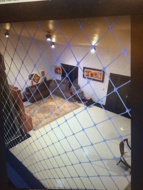 Sobrado à venda com 4 quartos, sendo 2 suítes, em Jaraguá, São Paulo, SP